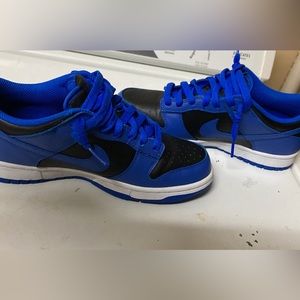 Black and blue dunks size 6 barely worn